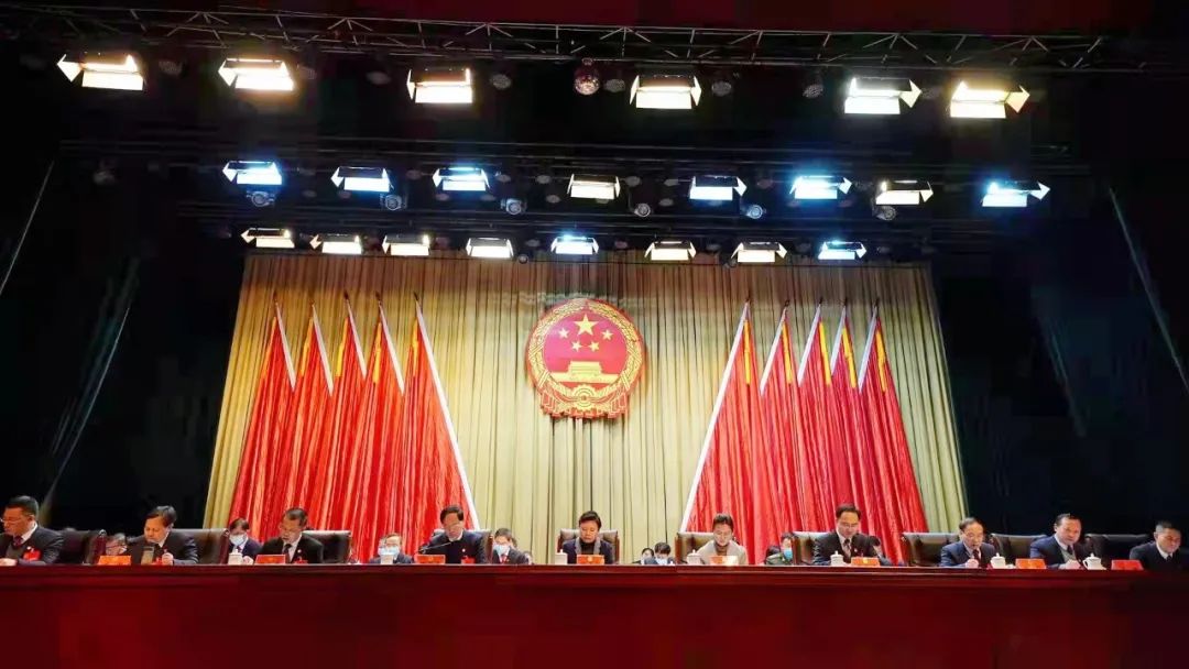 主席臺照片.jpg