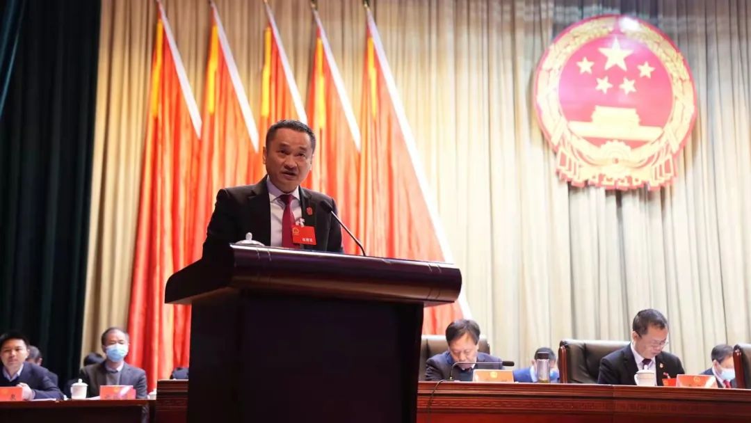 法院院長周曉斌照片.jpg